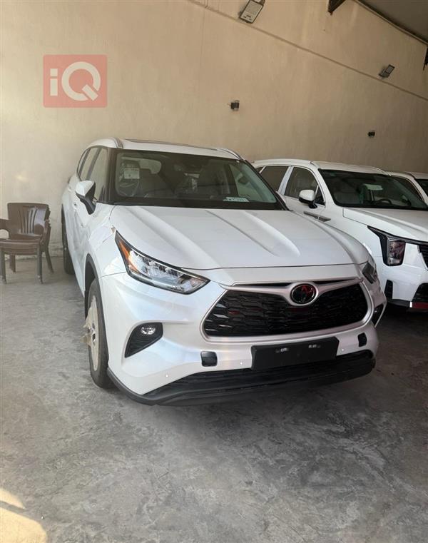 Toyota Highlander 2025 for sale in Iraq - Baghdad